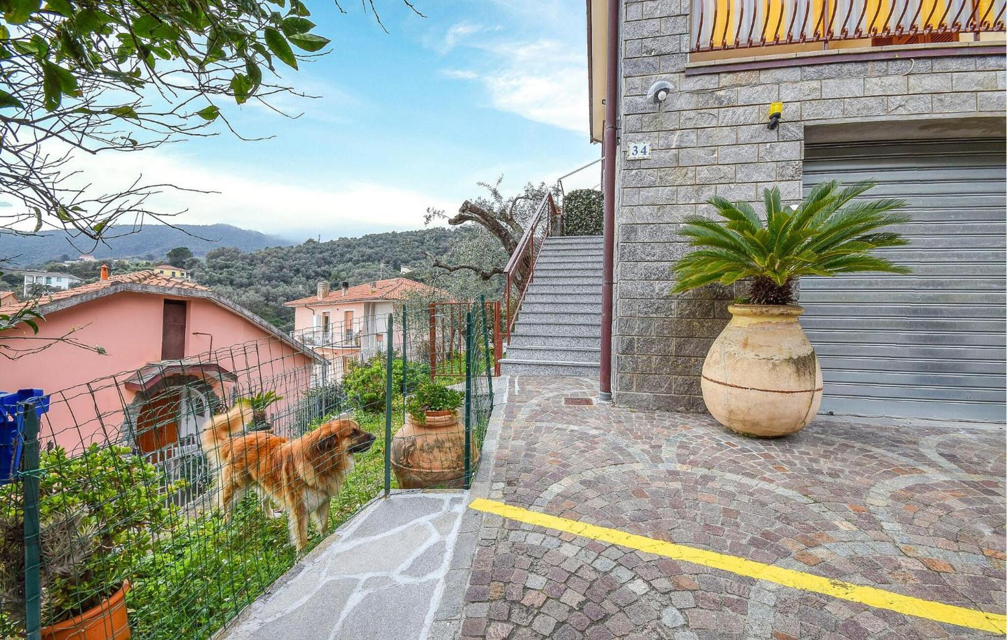 Beautiful Apartment In Moneglia With Kitchen Экстерьер фото